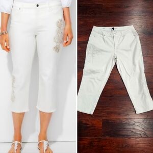 LANE BRYANT WHITE CROPED EMBROIDERED JEANS 👖